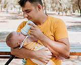 Formula Feeding - A Guide for Bottle-Feeding | Similac®