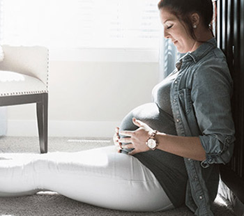 Semana 38 de embarazo: Guía sobre los síntomas y señales que indican que se aproxima el trabajo de parto
